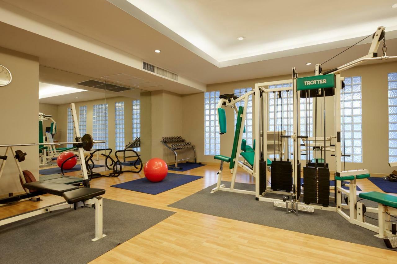 Bu Place Hotel Бангкок Экстерьер фото